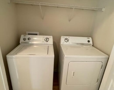8290 Gate Parkway - Photo Thumbnail 22