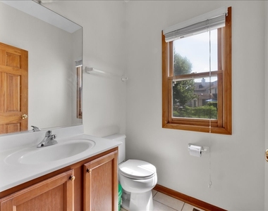 24963 Heritage Oaks Drive - Photo Thumbnail 18