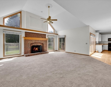24963 Heritage Oaks Drive - Photo Thumbnail 21