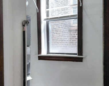 4810 W Armitage Avenue - Photo Thumbnail 11