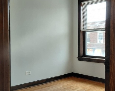 4810 W Armitage Avenue - Photo Thumbnail 6