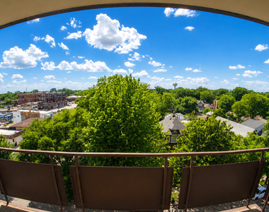 336 Lathrop Avenue - Photo Thumbnail 24