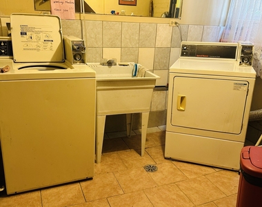 8638 Trumbull Avenue - Photo Thumbnail 20