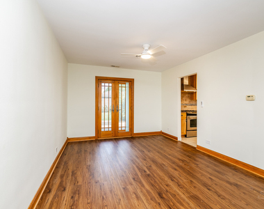 2334 S 10th Avenue - Photo Thumbnail 4