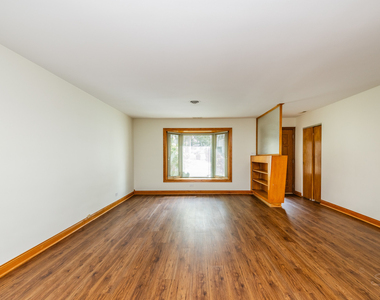2334 S 10th Avenue - Photo Thumbnail 1
