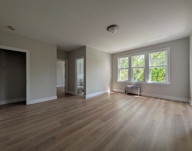 2600 N Kimball Avenue - Photo Thumbnail 3