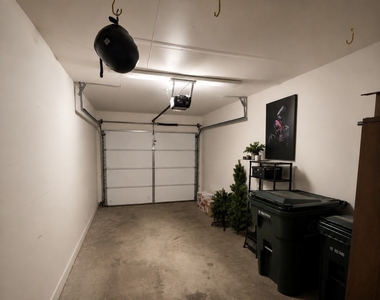 1316 E Evergreen Drive - Photo Thumbnail 7