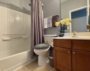 2948 Concord Lane - Photo Thumbnail 5