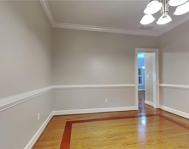 601 Peach Place - Photo Thumbnail 7