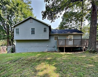 604 Dillon Drive - Photo Thumbnail 16