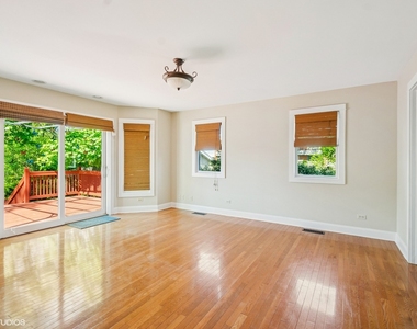 344 W Maple Street - Photo Thumbnail 7