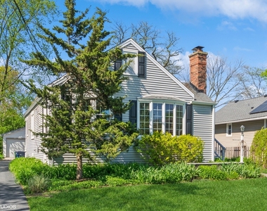 344 W Maple Street - Photo Thumbnail 13