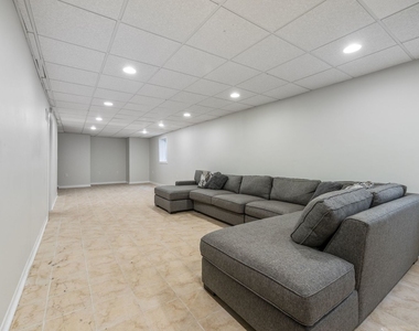 722 Aster Drive - Photo Thumbnail 29