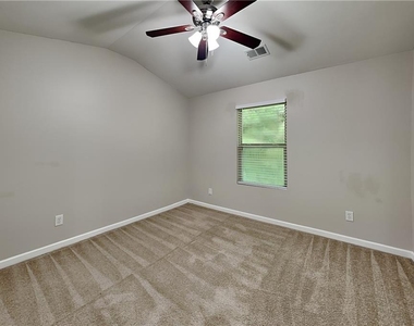119 Spring Forrest Lane - Photo Thumbnail 15