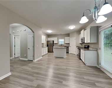 119 Spring Forrest Lane - Photo Thumbnail 4