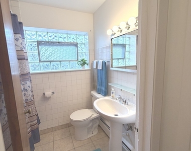 1995 Howard Street - Photo Thumbnail 6