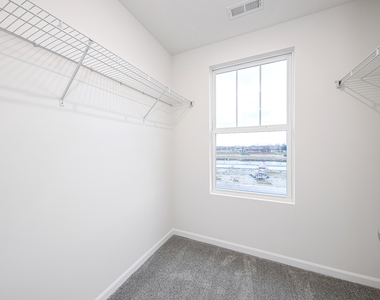 535 Watercress Drive - Photo Thumbnail 14