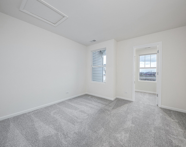 535 Watercress Drive - Photo Thumbnail 15