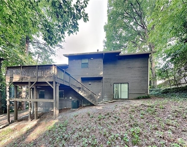 4094 Maxanne Drive Nw - Photo Thumbnail 22