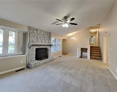 4094 Maxanne Drive Nw - Photo Thumbnail 1