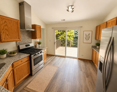 3322 Bromley Lane - Photo Thumbnail 3