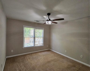 4598 Arbor Crest Place - Photo Thumbnail 17