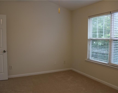 2059 Liberty Court Nw - Photo Thumbnail 12