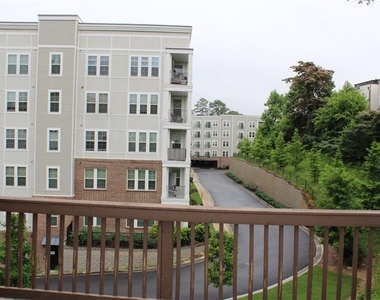 2059 Liberty Court Nw - Photo Thumbnail 11