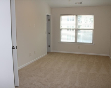 2059 Liberty Court Nw - Photo Thumbnail 15