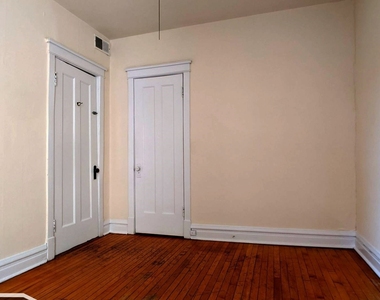 2518 N Kedzie Avenue - Photo Thumbnail 15