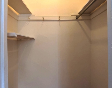 2518 N Kedzie Avenue - Photo Thumbnail 16