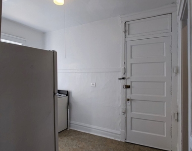 2518 N Kedzie Avenue - Photo Thumbnail 4