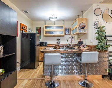150 South Avenue Se - Photo Thumbnail 11