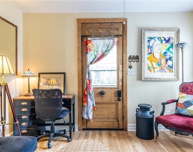 150 South Avenue Se - Photo Thumbnail 9