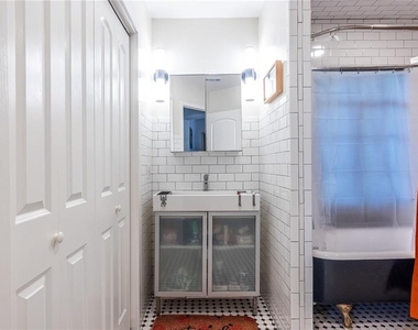 150 South Avenue Se - Photo Thumbnail 21