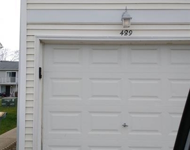 489 Meadow Green Lane - Photo Thumbnail 1