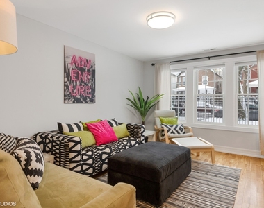 3121 N Monticello Avenue - Photo Thumbnail 4