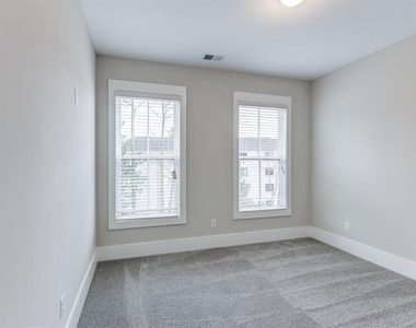 4304 Walsh Drive - Photo Thumbnail 25