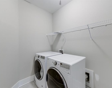 4304 Walsh Drive - Photo Thumbnail 15