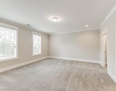 4304 Walsh Drive - Photo Thumbnail 23