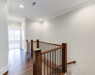 4304 Walsh Drive - Photo Thumbnail 29