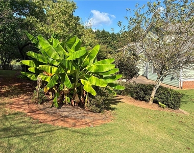 3205 E Gate Drive - Photo Thumbnail 27