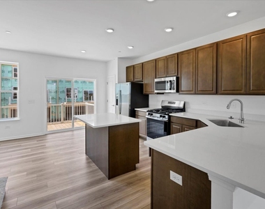 12402 Tinsley Street - Photo Thumbnail 2