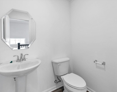 12402 Tinsley Street - Photo Thumbnail 8