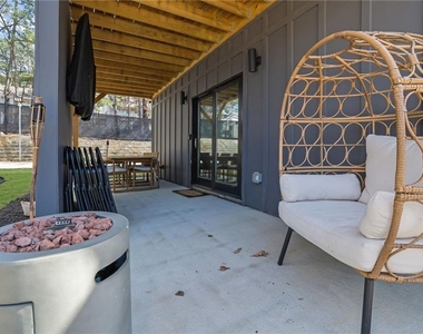 3120 Godby Road - Photo Thumbnail 31