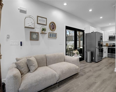 3120 Godby Road - Photo Thumbnail 4