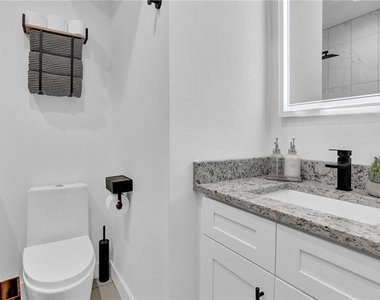 3120 Godby Road - Photo Thumbnail 8