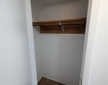 3147 W Medill Avenue - Photo Thumbnail 10