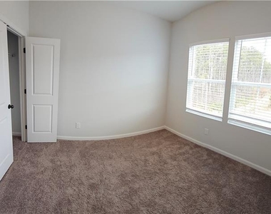 908 Colton Drive - Photo Thumbnail 24