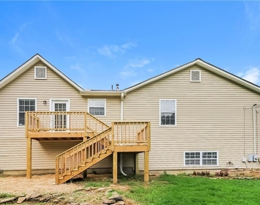 100 Ivy Glen Court - Photo Thumbnail 14